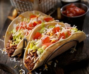 Fast-casual taco restaurant opening in suburb