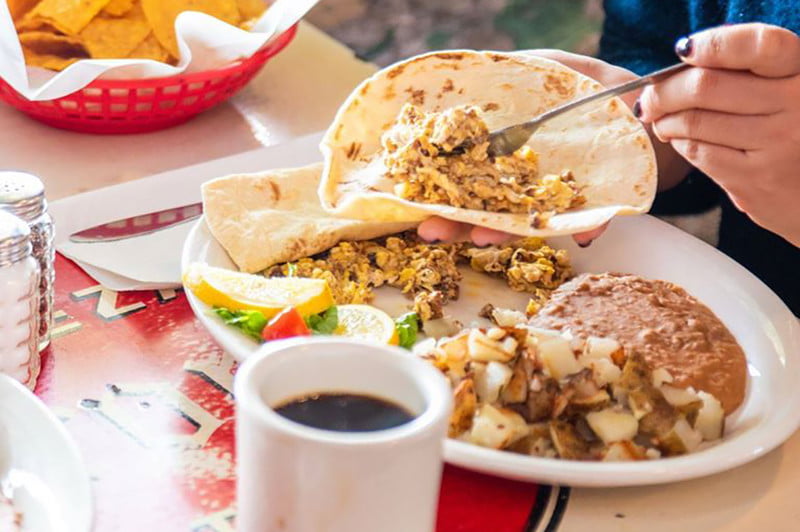 Start Your Day the Texan Way With Breakfast Tacos