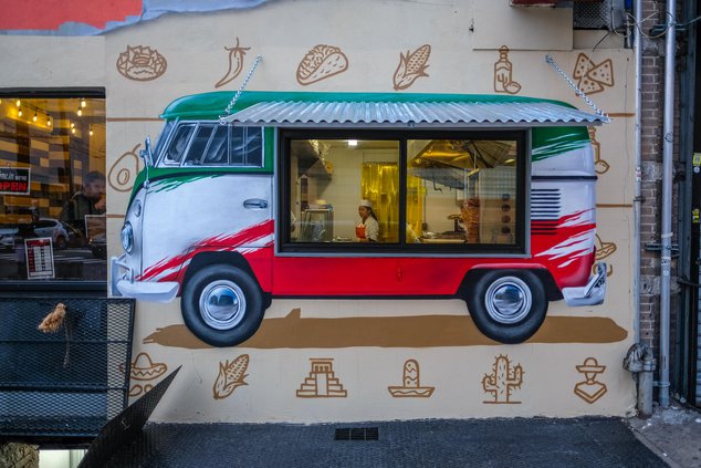 Get NYC\'s Best Tacos At Bushwick\'s New Taqueria Al Pastor